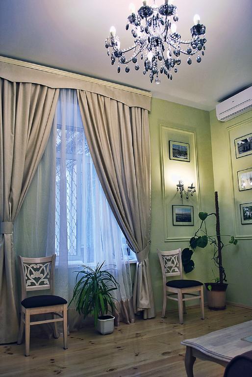 Classic Apartment On Zhukovskoho Odessa Exterior photo